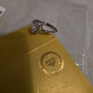 Elegant Silver Ring with Clear Stone